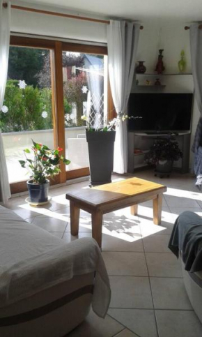 Maison charmante en campagne à Liginiac avec terrasse